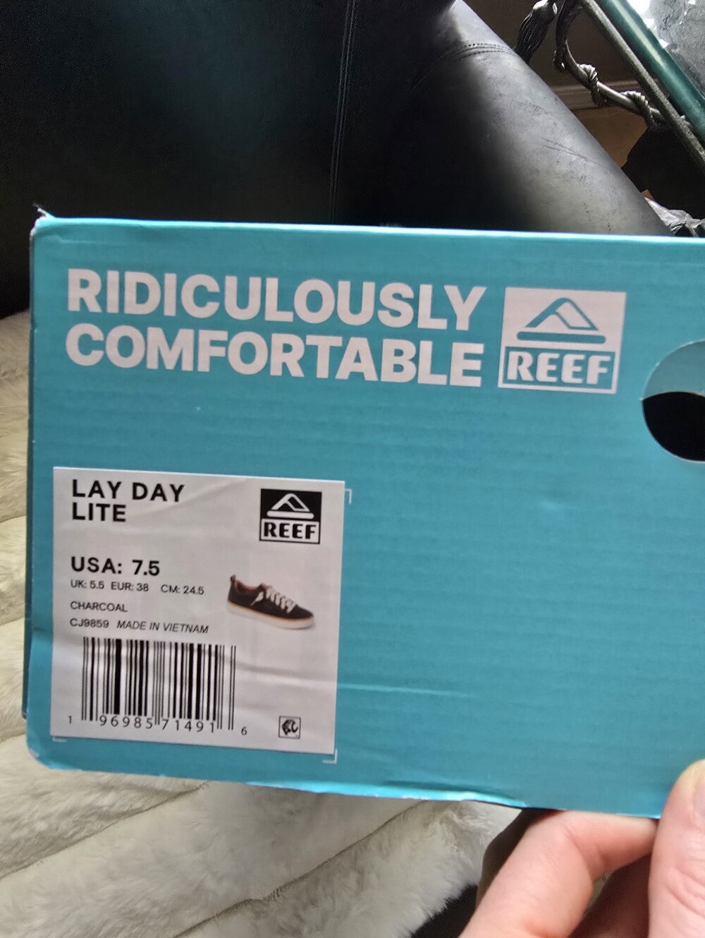 NIB! Reef Ladies Sz. 7.5 "Lay Day Lite" In Charcoal - Picture 5 of 5